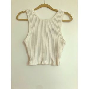 White crop top - size xl
